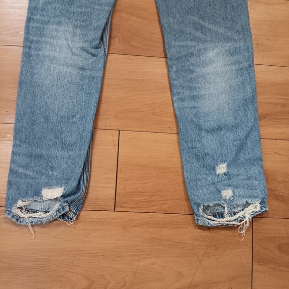 Forever 21 Distressed Jeans - Picture 8 of 8